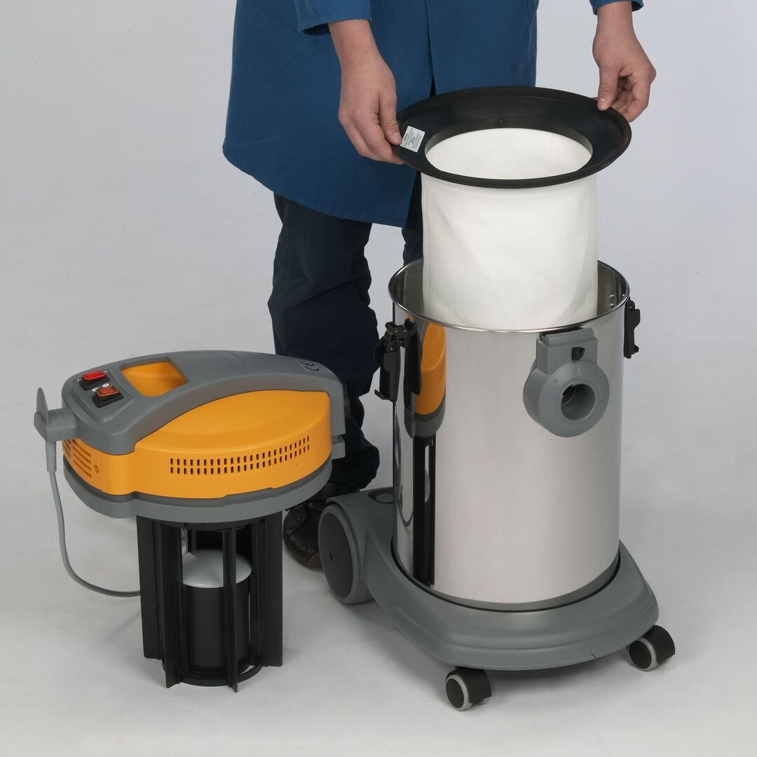 Integrierte Schwimmereinrichtung